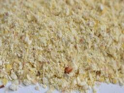 Corn bran (ground corn, corn meal, corn mix)