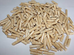 Peleți din lemn disponibili acum. Comandați